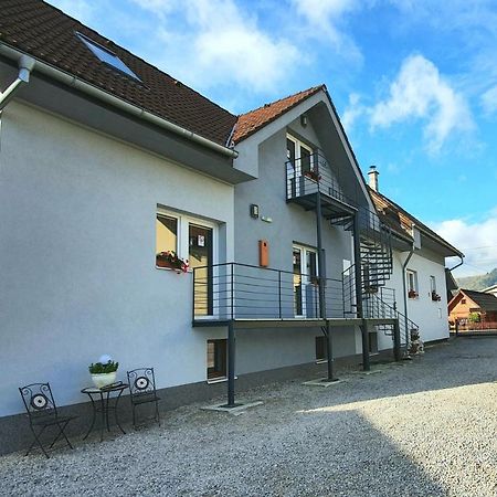 Apartmany Miluska Besenova Bagian luar foto