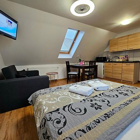 Apartmany Miluska Besenova Bagian luar foto
