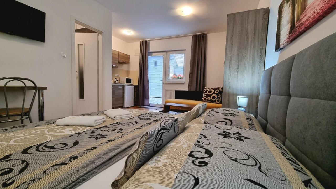 Apartmany Miluska Besenova Ruang foto