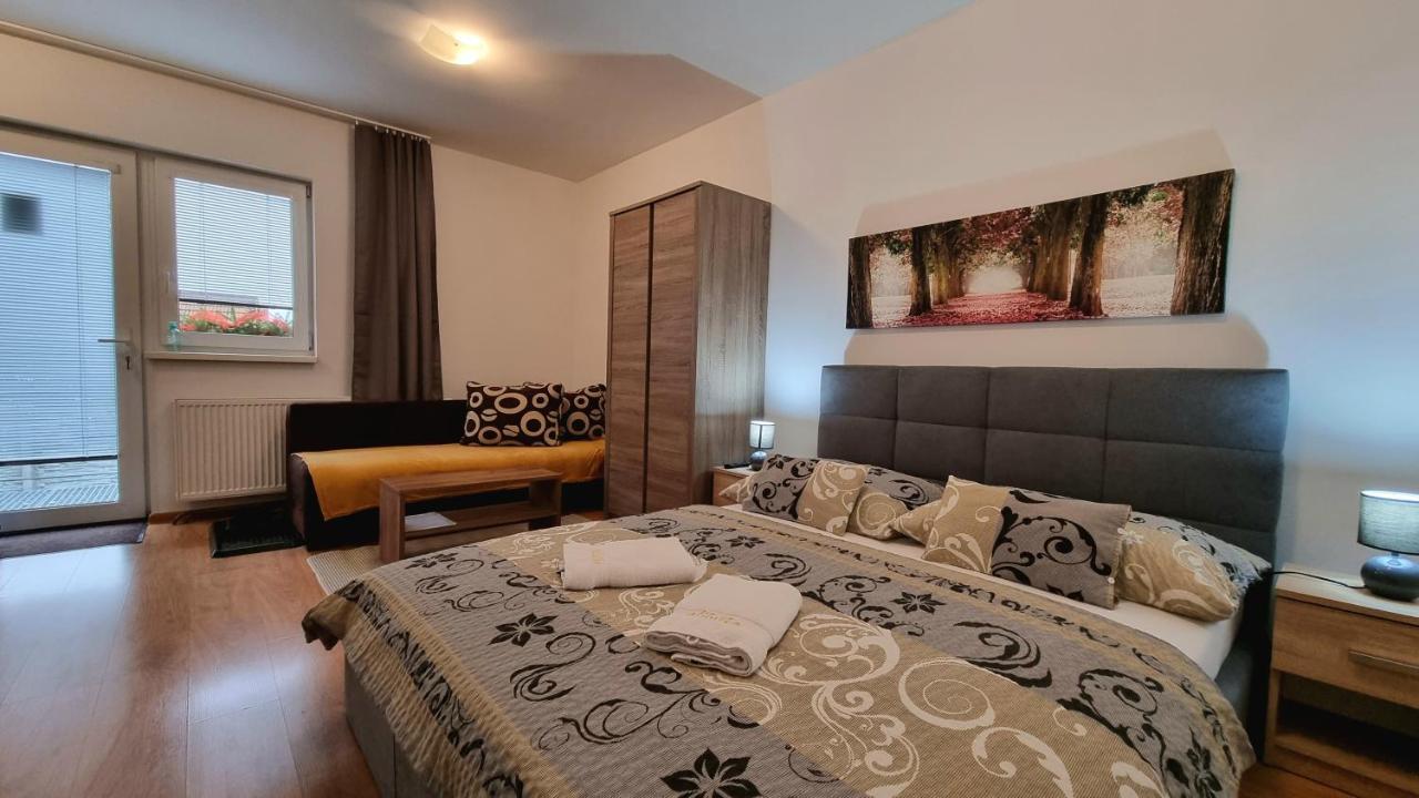 Apartmany Miluska Besenova Ruang foto