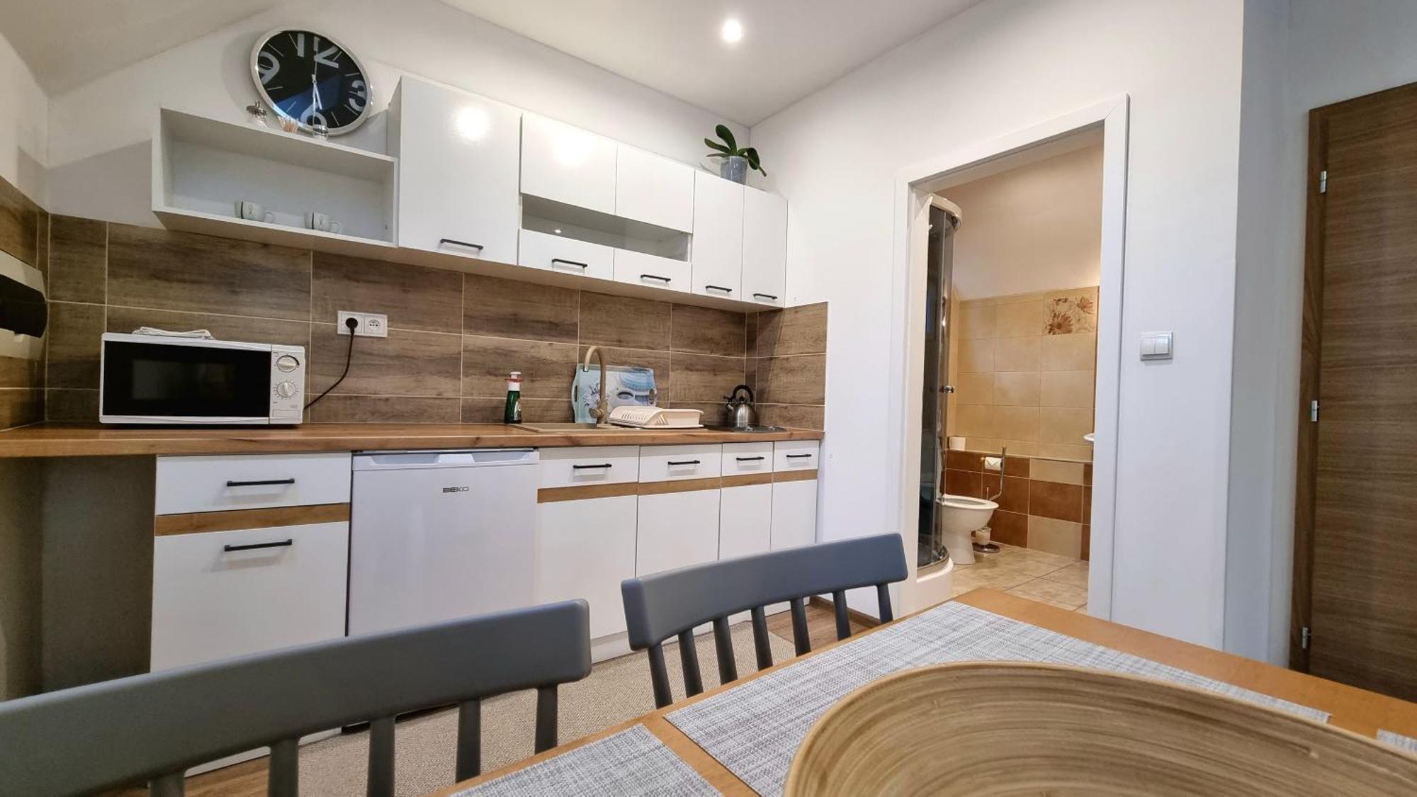 Apartmany Miluska Besenova Ruang foto